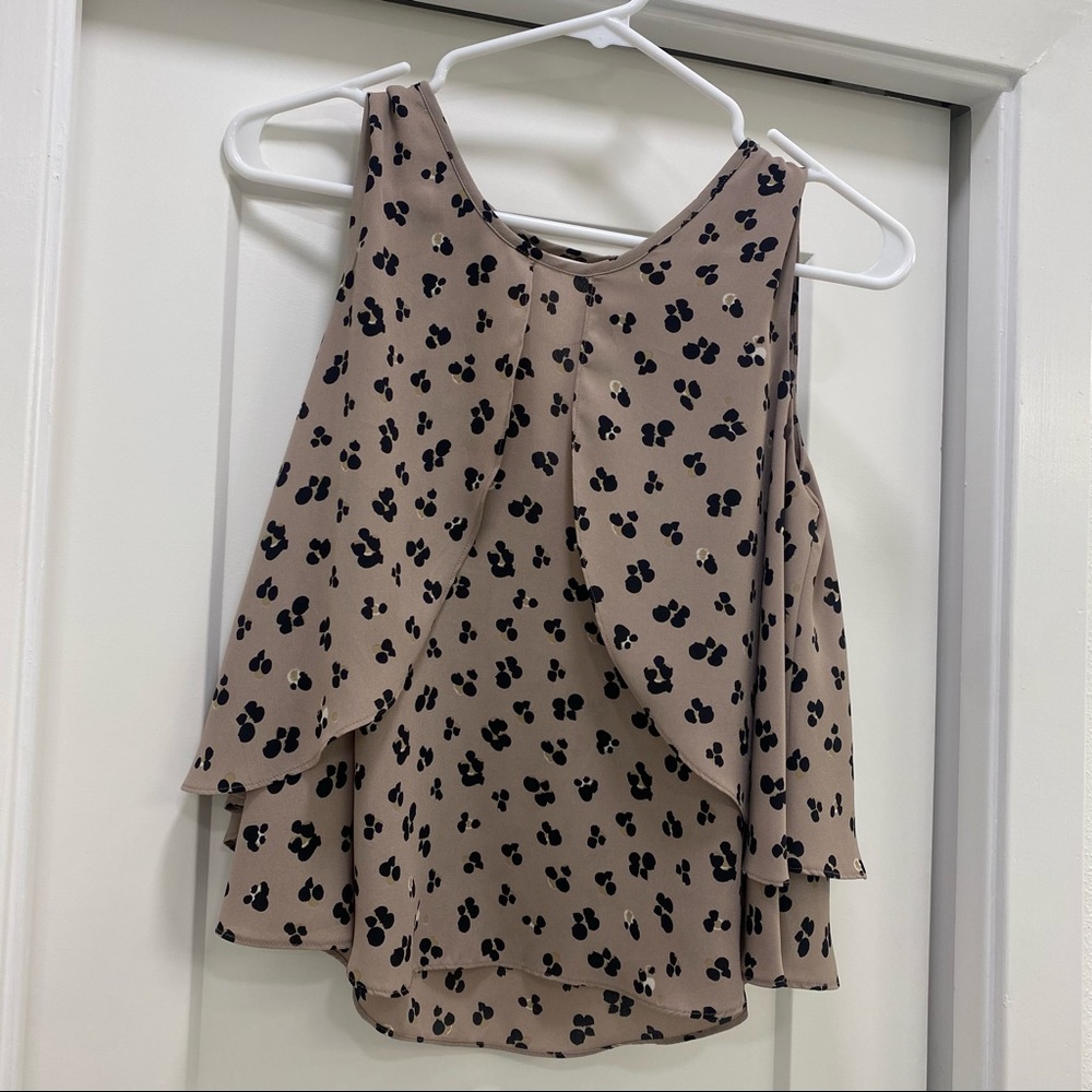 Tan and Black Zara top
